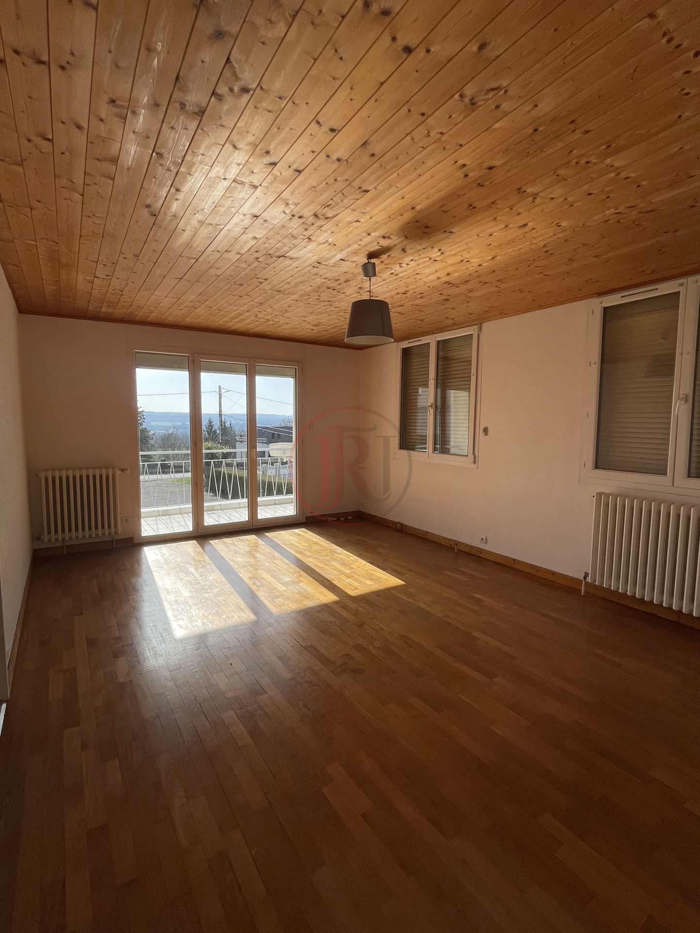 Appartement T3 avec Balcon et jardin